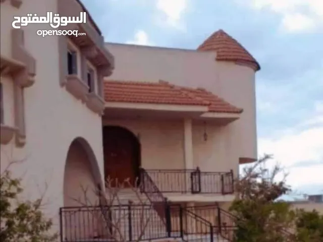 950 m2 More than 6 bedrooms Villa for Sale in Tripoli Al-Serraj