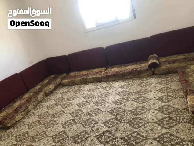 سلام عليكم فراشات و مخاد ربي يبارك
