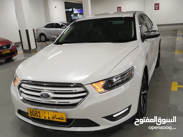 Ford Taurus 2015 in Muscat