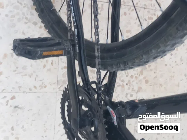 بسكليت للبيع بحالة ممتازة بسكليت نظيف جدًا وجاهز للاستعمال، جميع أجزائه تعمل بكفاءة: السعر45