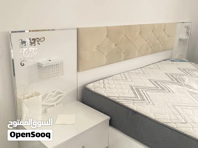 دار نوم وصالون للبيع