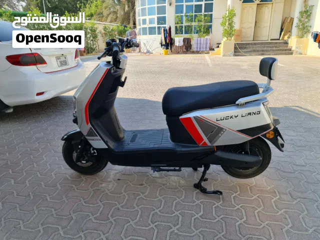 Scooter in very good condition, lightly used, only 150 km driven