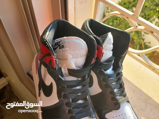 احذية رجالية للبيع في الأردن : ايطالية : غوتشي : رسمية تركية او سبورت :  راقية : السوق المفتوح