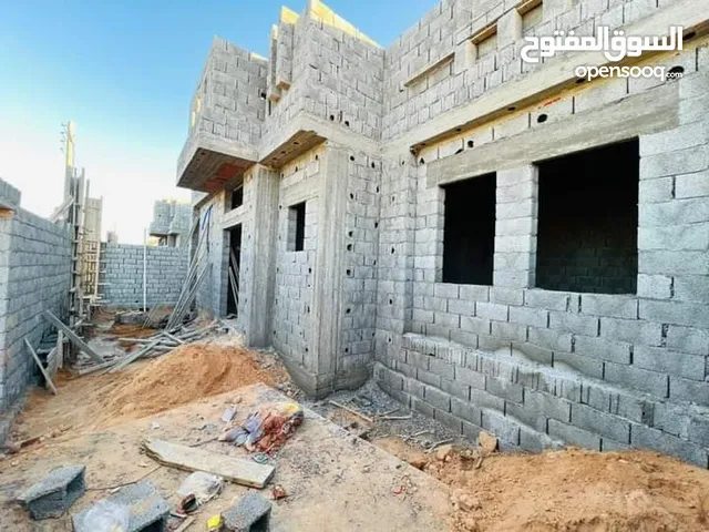 300m2 2 Bedrooms Townhouse for Sale in Misrata Tamina