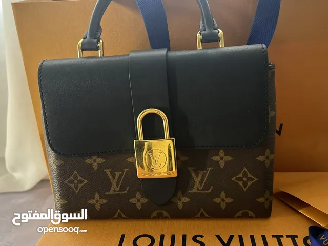 brown Louis Vuitton for sale  in Farwaniya