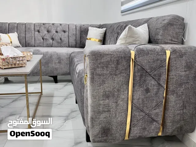 كورنر فخم مفصل للبيع