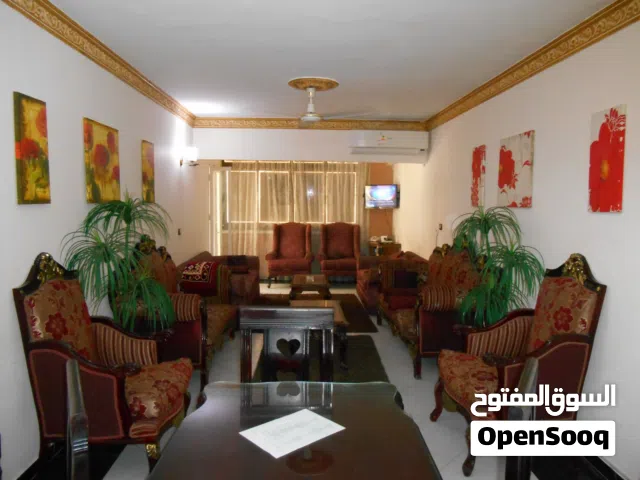 180 m2 3 Bedrooms Apartments for Rent in Alexandria Maamoura