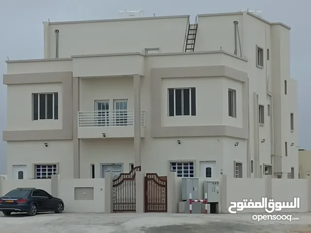 449 m2 More than 6 bedrooms Villa for Sale in Dhofar Salala