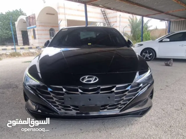 Used Hyundai Avante in Zarqa