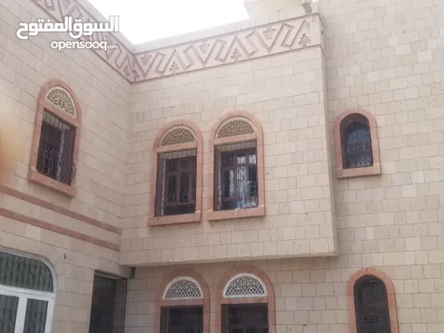 440 m2 More than 6 bedrooms Villa for Rent in Sana'a Western Geraf