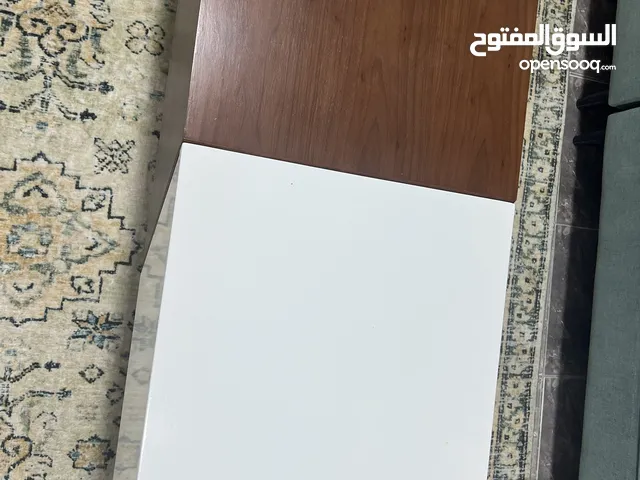 للبيع زاويه وطاوله