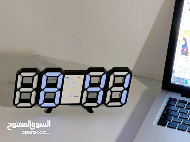 ساعه رقميه مكتبيه