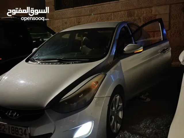 Used Hyundai Avante in Amman