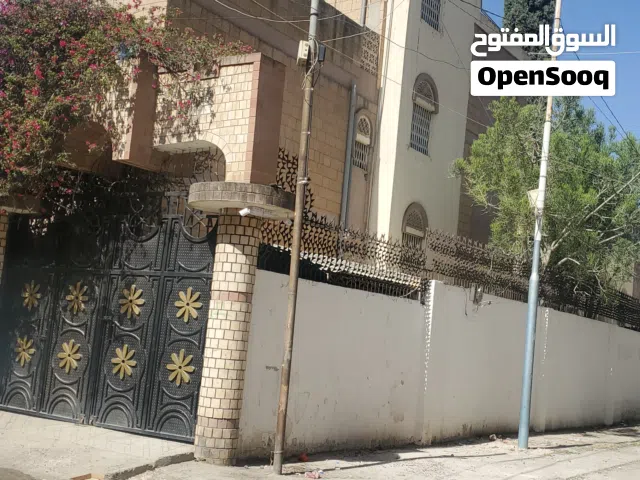 14 m2 More than 6 bedrooms Villa for Sale in Sana'a Asbahi