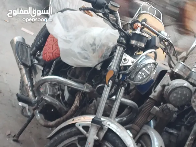 دراجة للبيع نوع برش مكينه 200cc
