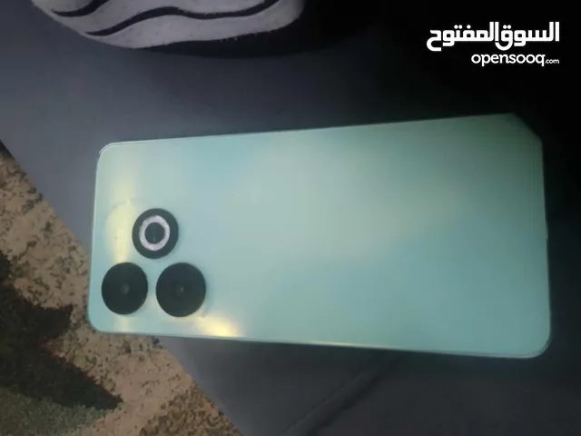 Infinix Smart 8 64 GB in Zarqa