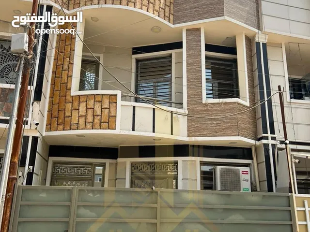 60 m2 4 Bedrooms Townhouse for Sale in Baghdad Ghazaliya