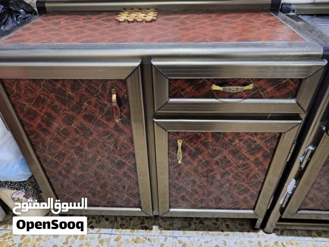 كاونتر وملحق مستعمل نظيف للبيع