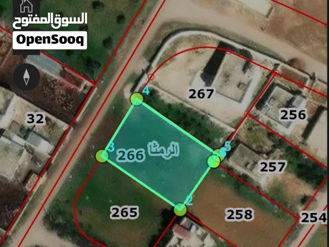 قطعة ارض مميزه للبيع مساحه 911 متر واصل جميع الخدمات من المالك مباشره