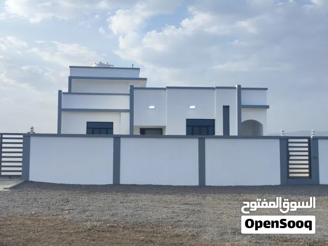 229 m2 3 Bedrooms Townhouse for Sale in Al Dakhiliya Nizwa