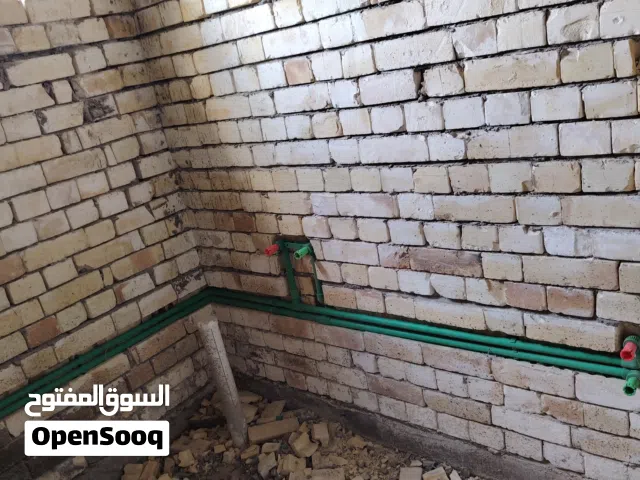 ابحث عن خلفه صحيات وماء