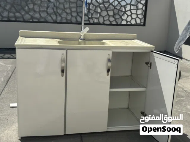 للبيع مغسله و كبت تحتها و بلبله كامل مع بعض