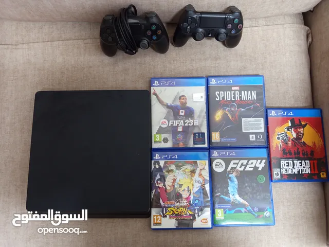 بلاستيشن 4 بحالة جيدة جدا