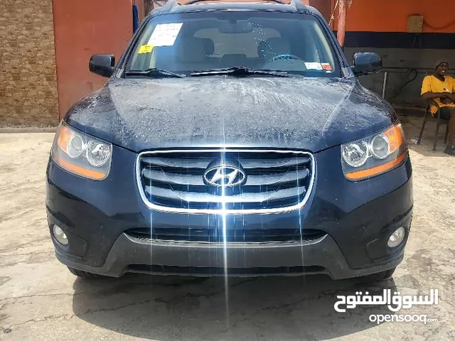Used Hyundai Santa Fe in Gharyan