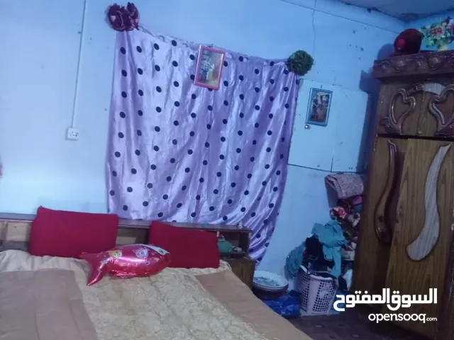 150 m2 4 Bedrooms Townhouse for Sale in Basra Abu Al-Khaseeb