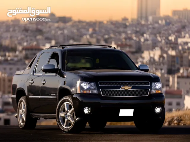 شيفروليه أفلانش موديل 2010 Avalanche بحالة ممتازة LTZ كامل الإضافات صنف رقم 1 !!