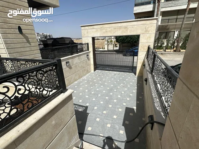240 m2 4 Bedrooms Apartments for Sale in Amman Airport Road - Manaseer Gs