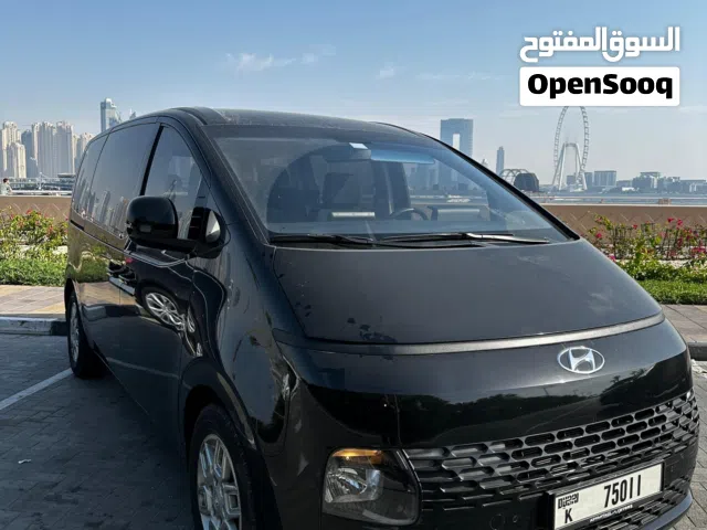 2023 Hyundai Staria