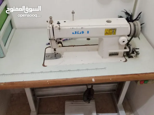 ماكينة خياطة مصنعية