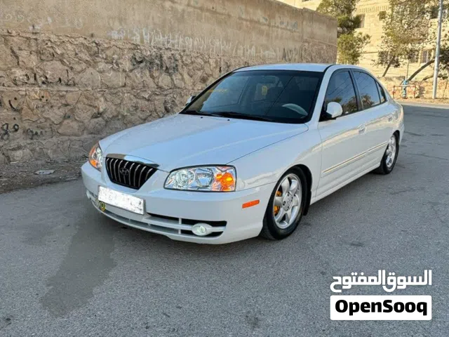 2004 هيونداي افانتي SE