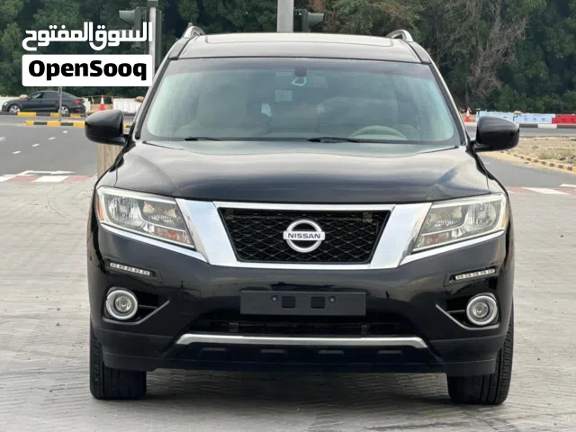 2013 نيسان باثفايندر SV
