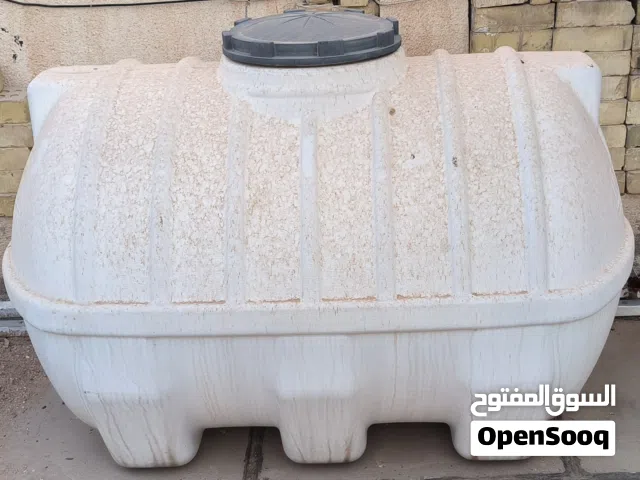 تانكي ماء سعة 1000 لتر للبيع