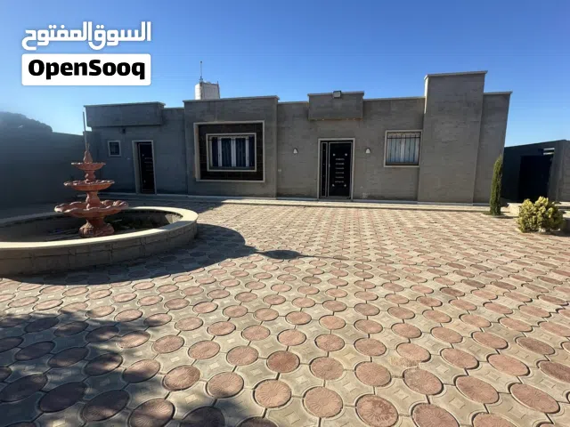 ارض للبيع بها استراحه متكامله بالقرب من جامع هويدي دافنيه
