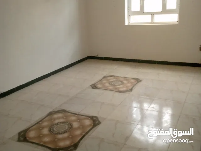 200 m2 3 Bedrooms Apartments for Rent in Sana'a Dar Silm