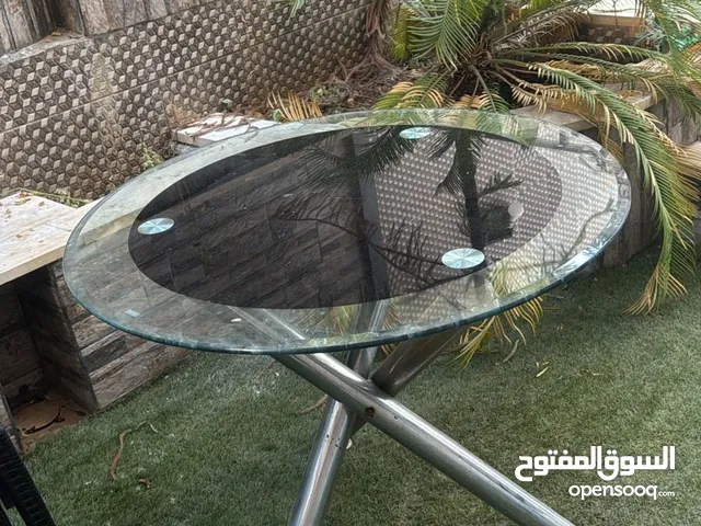 طاوله دائريه
