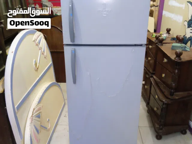 ثلاجة الاسكا ديفروست 2 باب فضى كسر الزيرو داخل الضمان