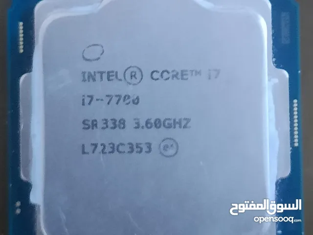 معالج وحدة المعالجة المركزية Intel Core i7-7700  ومعالج i7 -9700