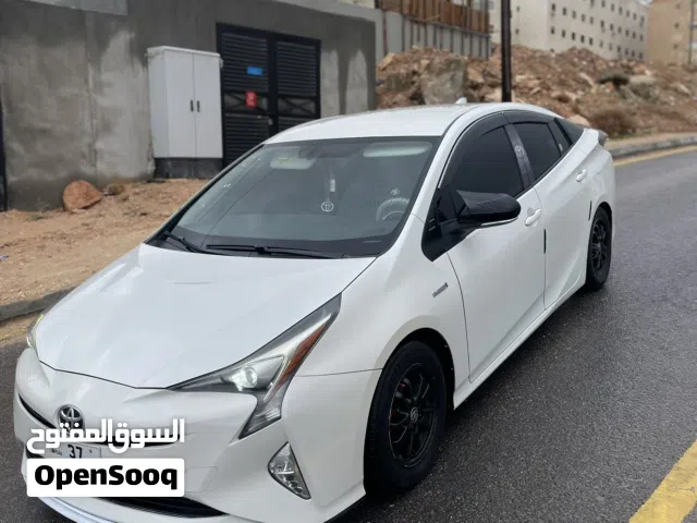 Used Toyota Prius in Amman