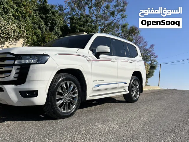2022 Toyota Land Cruiser GXR