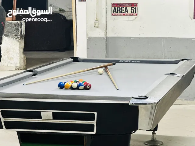 طاولة بلياردو