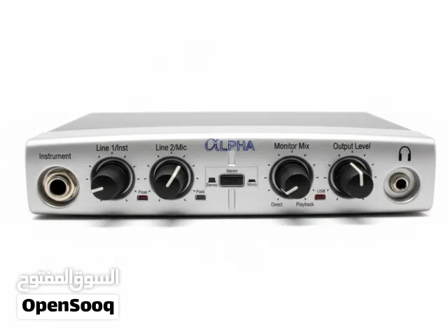 the Lexicon Alpha Desktop Recording Studio.ستوديو كارت صوت ليكسيكون الفا.