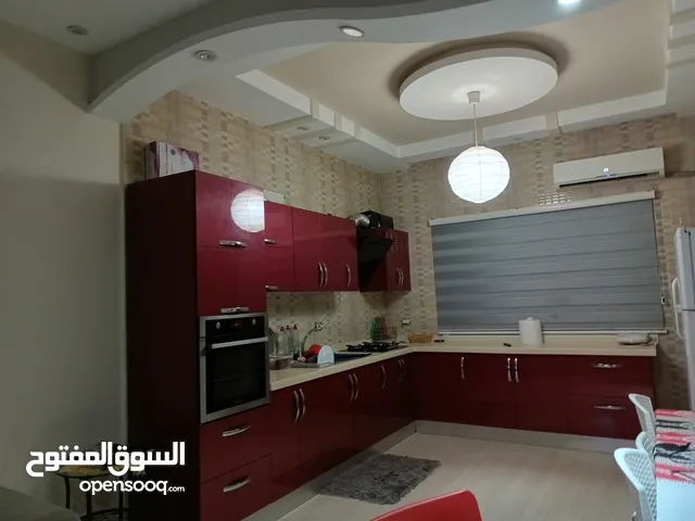 140 m2 3 Bedrooms Apartments for Sale in Tripoli Khalatat St