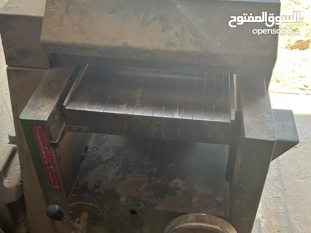 مكاين نجارة ثنين للبيع
