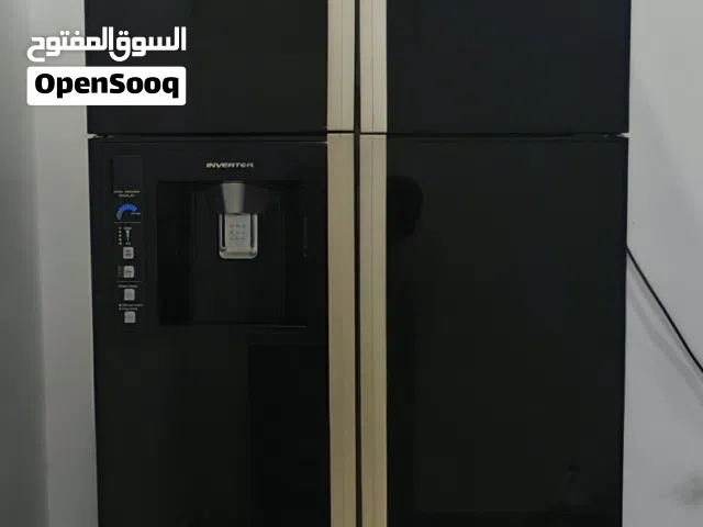 ثلاجة هياتشي invertor اسود