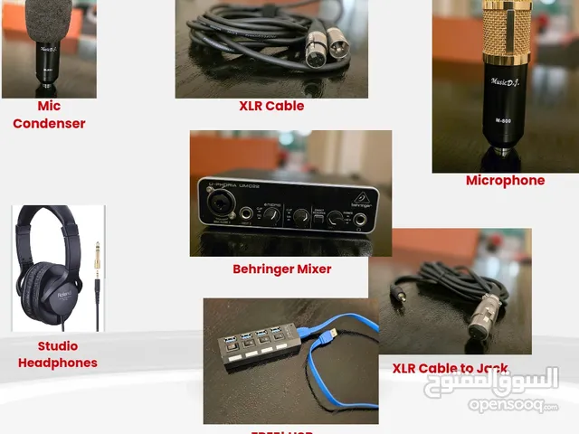 URGENT! Behringer UMC22 Interface with Microphone , Music Studio Recording Kit