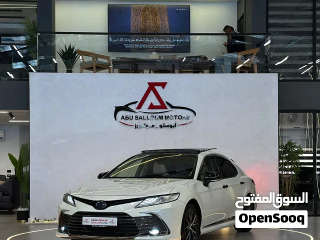 2021 Toyota Camry GLE